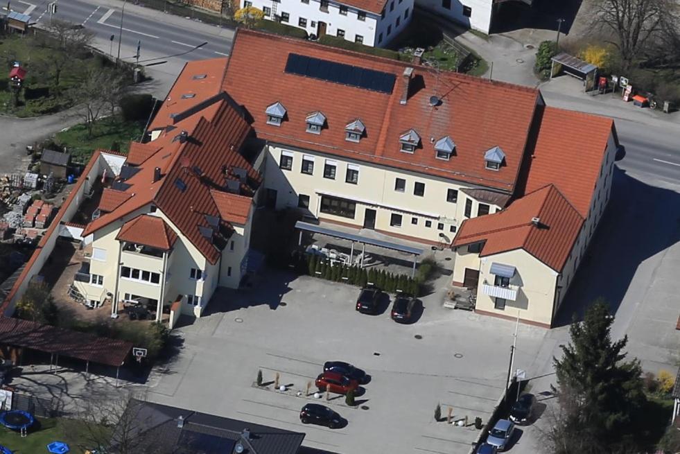 Hotel Koeniger Pliening ภายนอก รูปภาพ